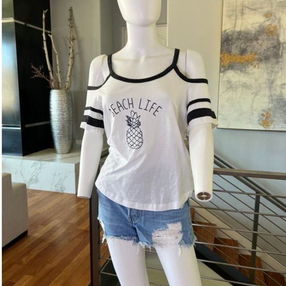 Beach Life Cold Shoulder T-Shirt in White - Picture 1 of 7